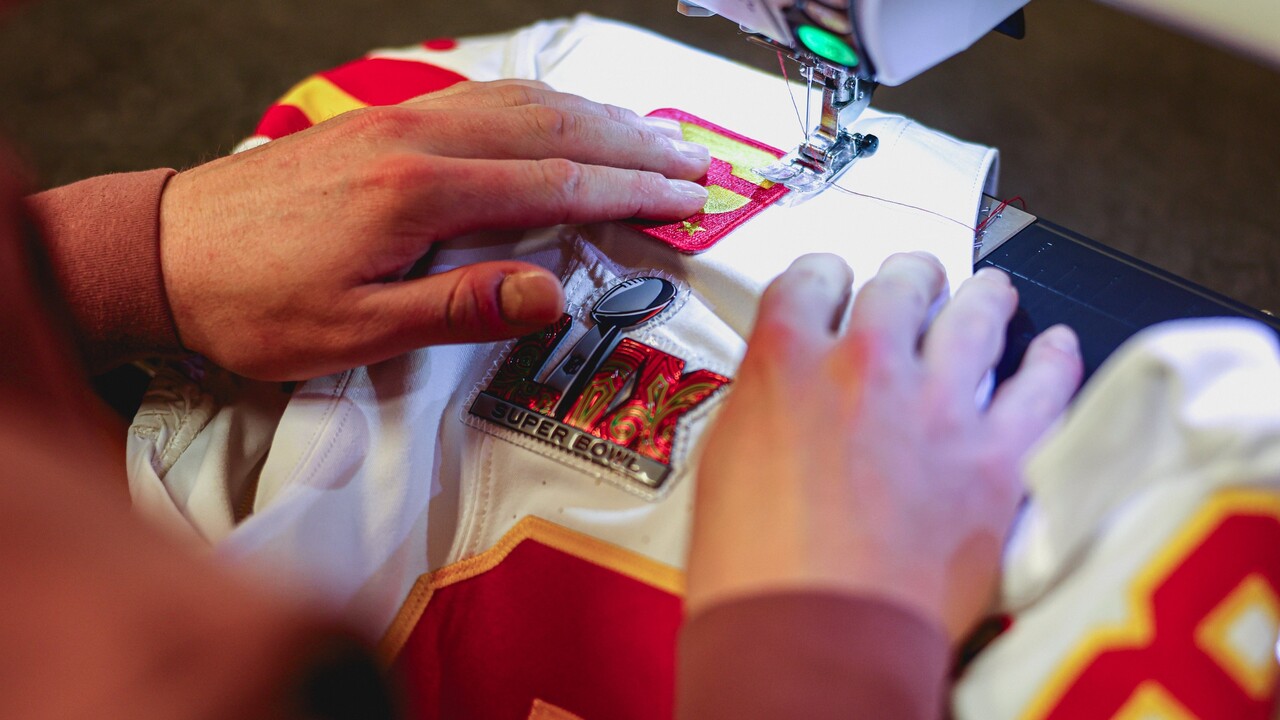 Super Bowl LIX, uniforme de los Chiefs