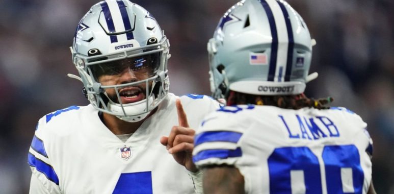 QB Dak Prescott (izquierda) y WR CeeDee Lamb (derecha), Dallas Cowboys