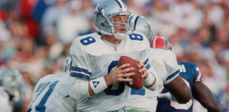 QB Troy Aikman con los Dallas Cowboys en el Super Bowl XXVII