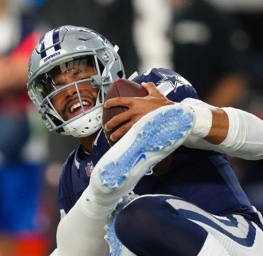 QB Dak Prescott, Dallas Cowboys