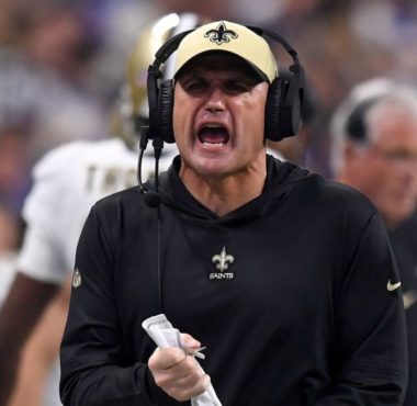 Darren Rizzi, entrenador en jefe interino de los New Orleans Saints