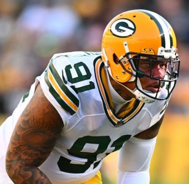 LB Preston Smith con los Green Bay Packers