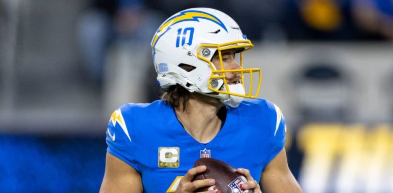 QB Justin Herbert, Los Angeles Chargers