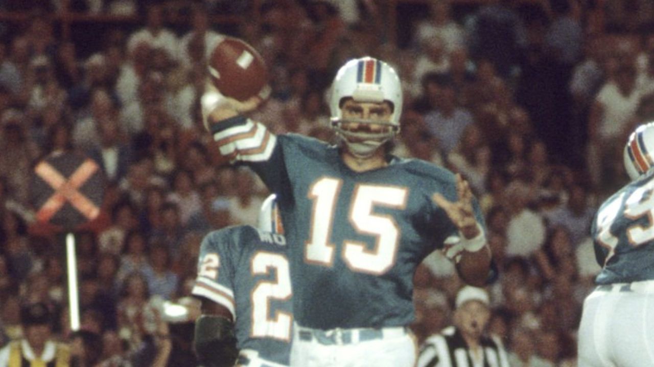 QB Earl Morrall, Miami Dolphins