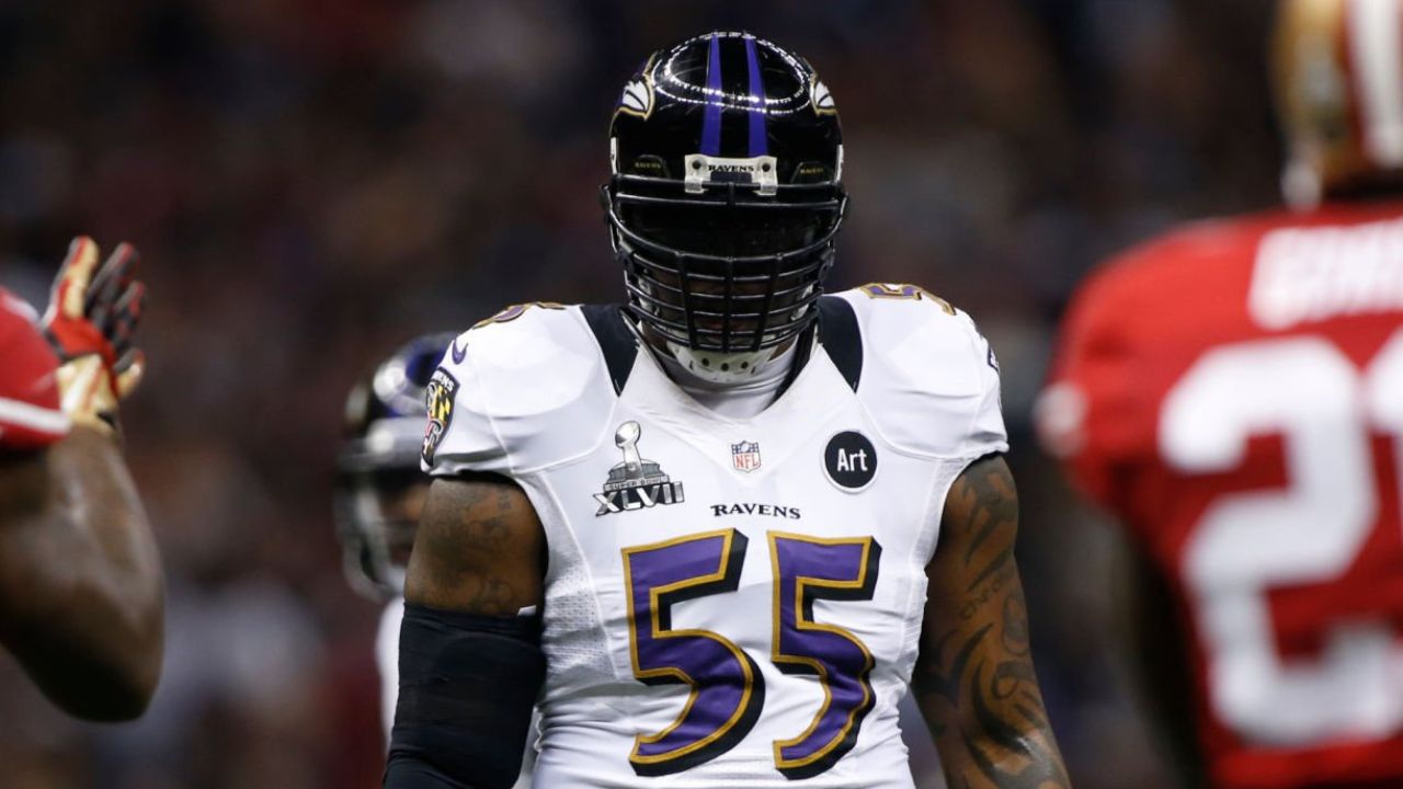 LB Terrell Suggs con los Baltimore Ravens en el SB XLVII