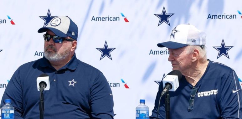 HC Mike McCarthy, y dueño Jerry Jones, Dallas Cowboys