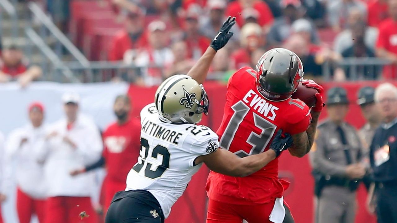 CB Marshon Lattimore, New Orleans Saints; y WR Mike Evans, Tampa Bay Buccaners