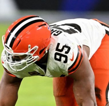 DE Myles Garrett, Cleveland Browns