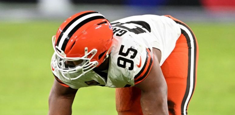 DE Myles Garrett, Cleveland Browns