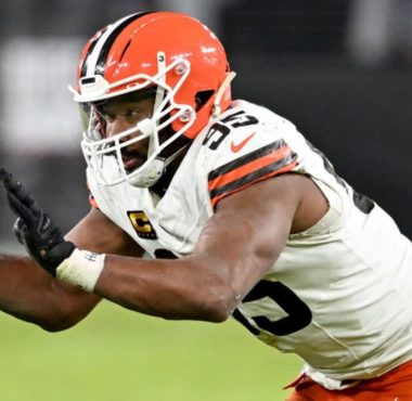 DE Myles Garrett, Cleveland Browns