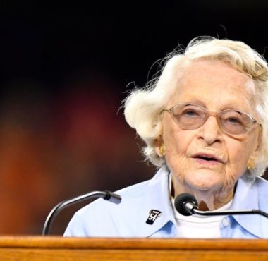 Virginia Halas McCaskey, propietaria de los Bears