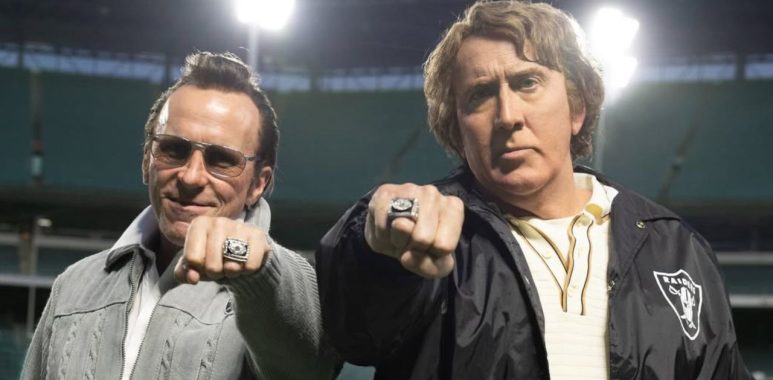 Nicolas Cage como John Madden, y Christian Bale como Al Davis