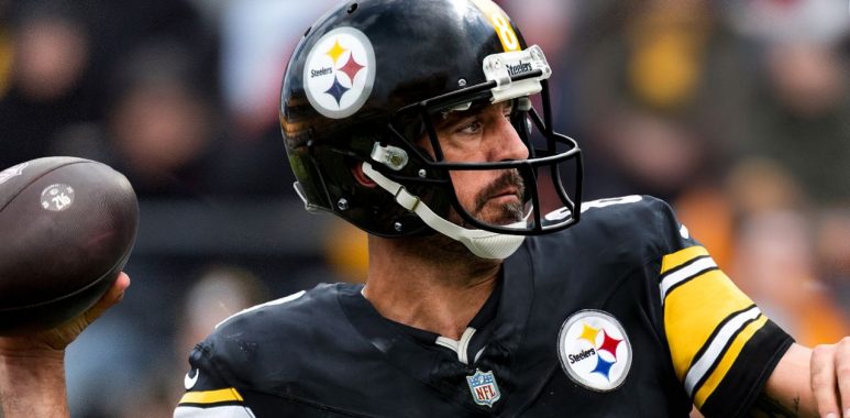 QB Aaron Rodgers, Pittsburgh Steelers