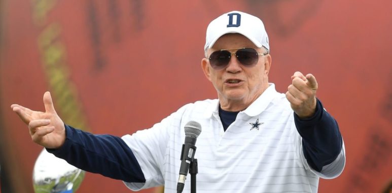 Jerry Jones, dueño de los Dallas Cowboys