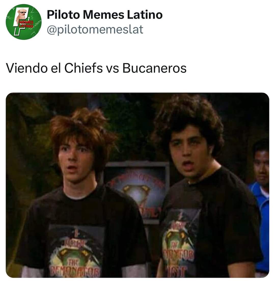 Piloto Memes Latino