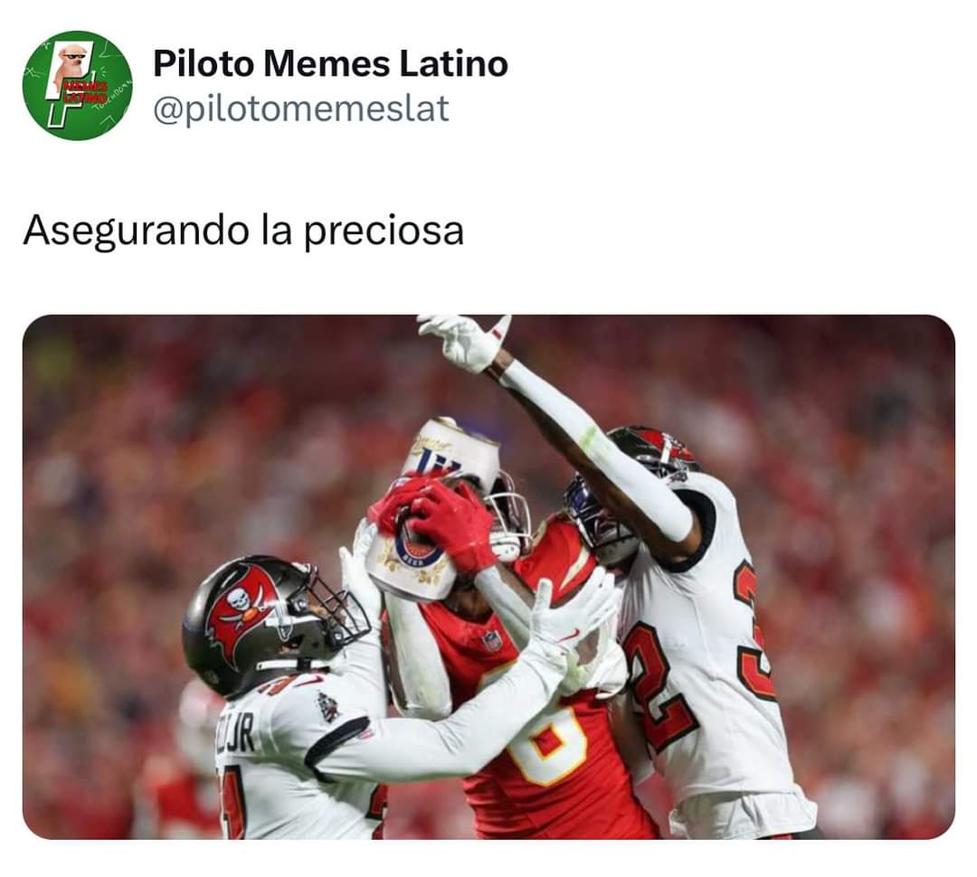 Piloto Memes Latino