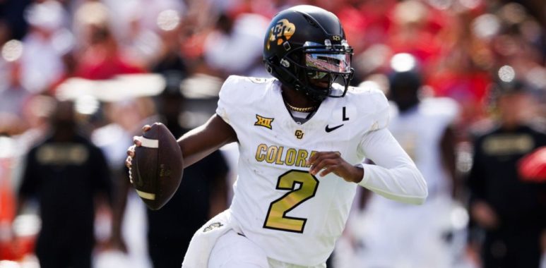 QB Shedeur Sanders con los Colorado Buffaloes