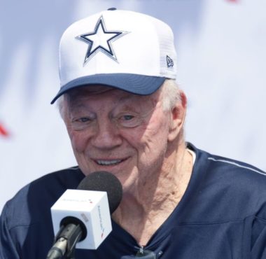 Jerry Jones, dueño de los Dallas Cowboys