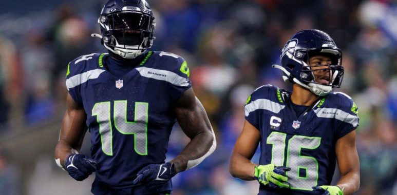 WR DK Metcalf (izquierda) y WR Tyler Lockett (derecha) Seattle Seahawks