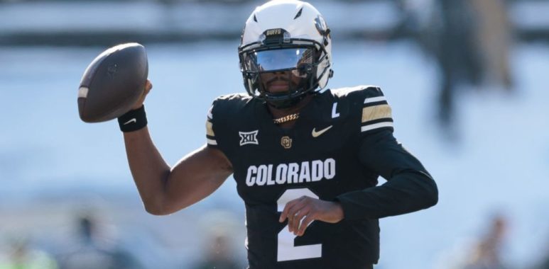 QB Shedeur Sanders con los Colorado Buffaloes