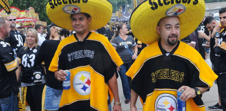 Fans de los Pittsburgh Steelers en México