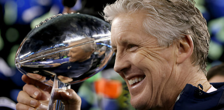 Pete Carroll como entrenador en jefe de los Seattle Seahawks