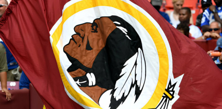 Washington Redskins, antiguo nombre y logo de los Commanders