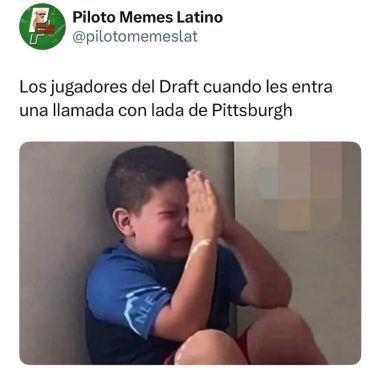 Piloto Memes Latino